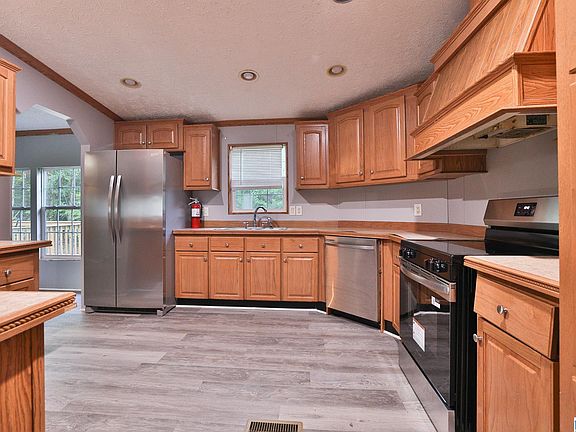 4th image of 1344 Denas Cove Rd