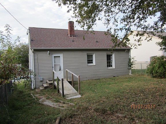 3rd image of 2208 Coker Ave
