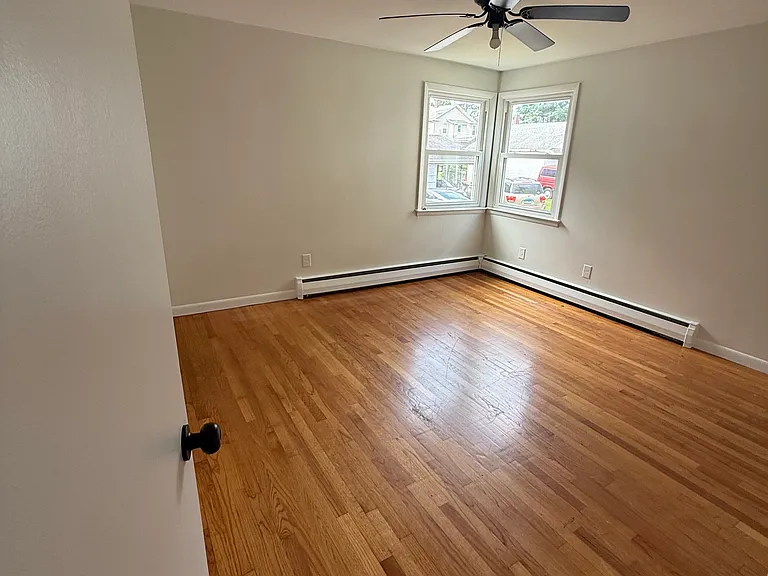 188 Edna Ave #1 — Photo 8