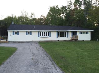 6170 S Riverside Dr, Sault Sainte Marie, MI 49783