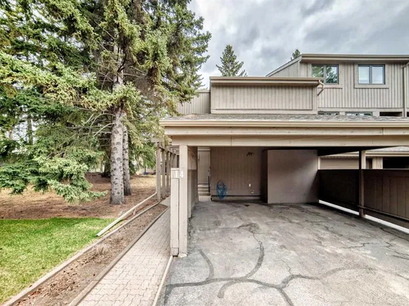 10457 S 19th St SW #14, Calgary, AB T2W 3E6