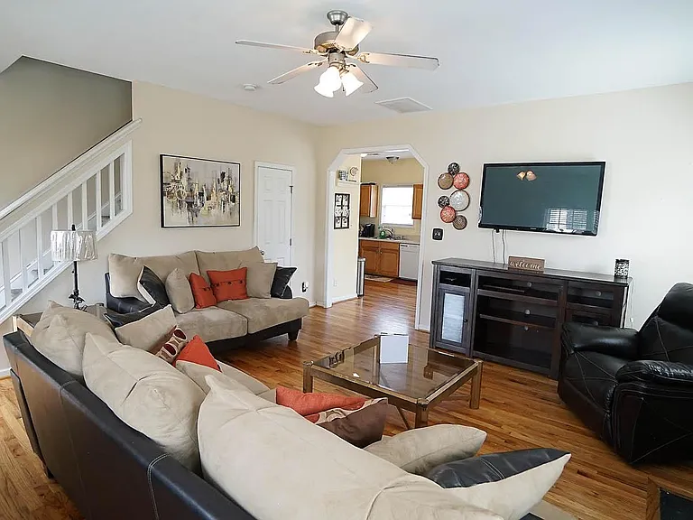 4320 Bay Rum Ln — Photo 5