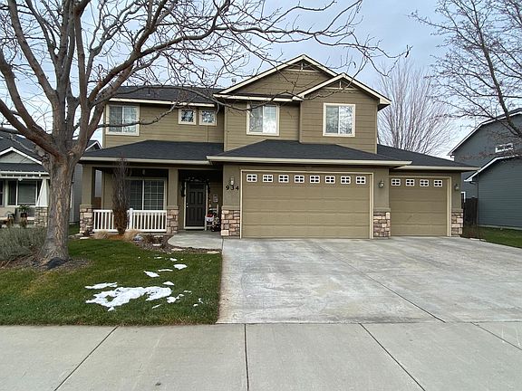 3rd image of 934 W White Sands Dr
