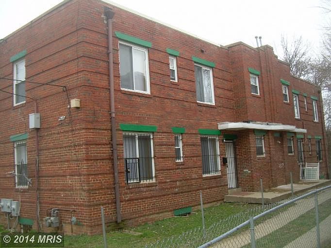 1st image of 4644 Hillside Rd SE