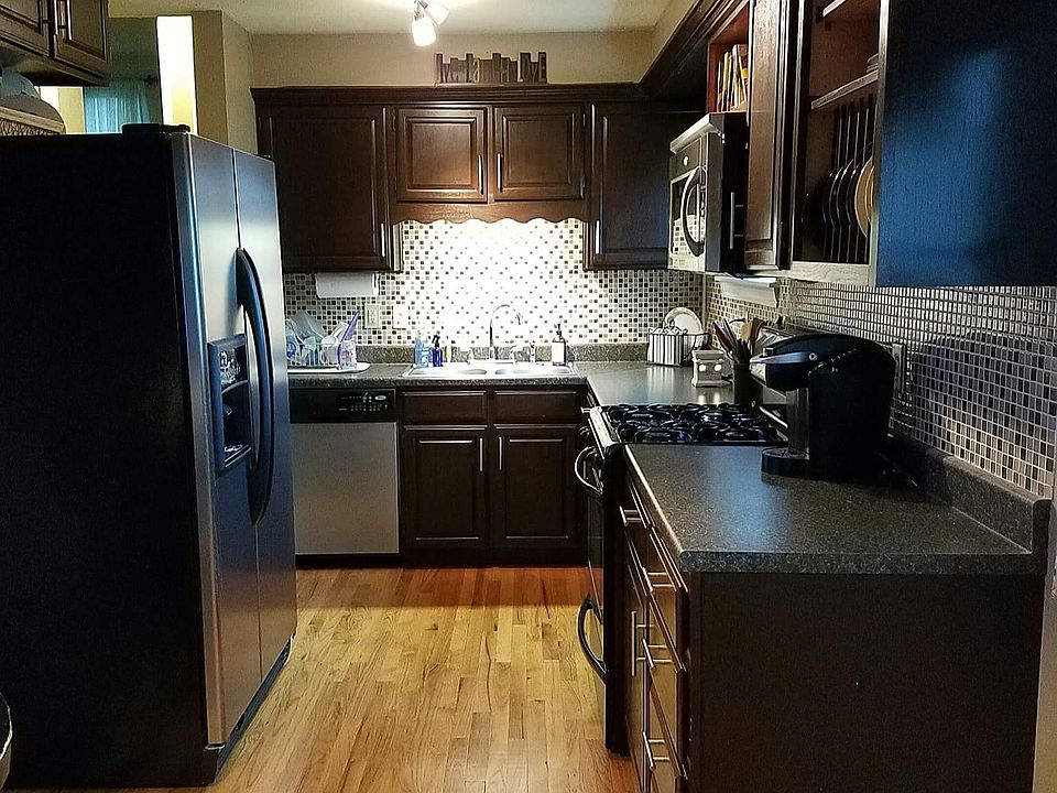 1st image of 2505 Villa Ave