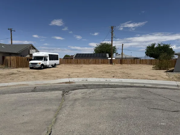 Iowa, Ridgecrest, CA 93555