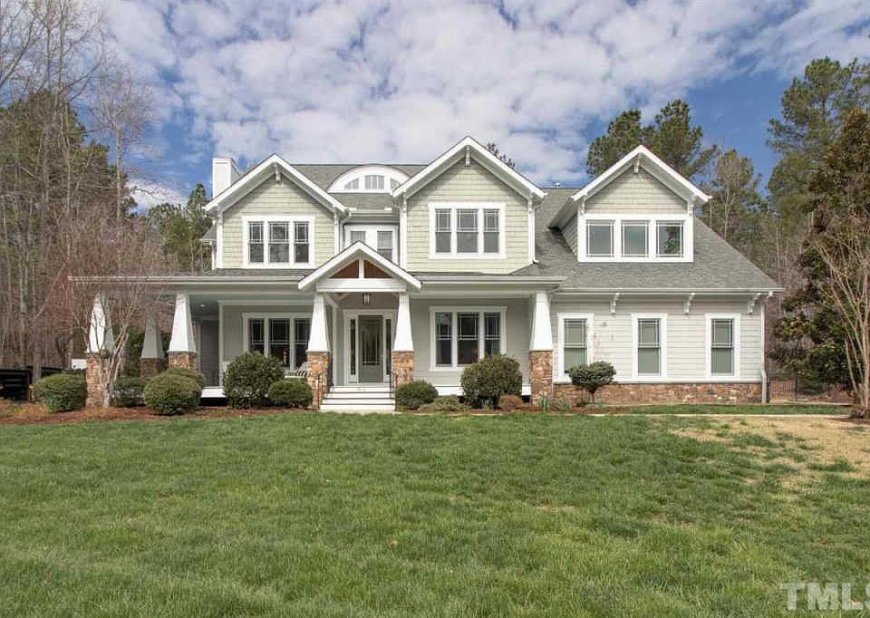 1st image of 2010 Tuscany Dr