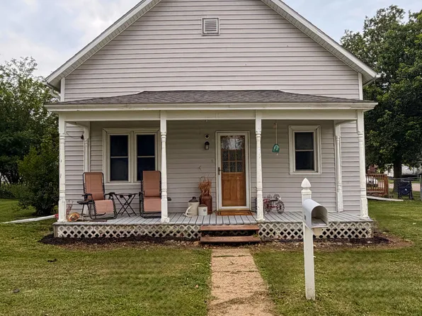 421 N 4th Ave, Logan, IA 51546
