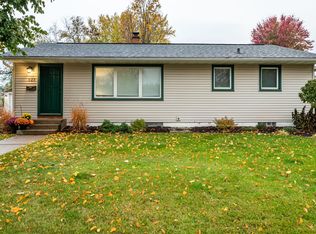 527 12th Ave N, Onalaska, WI 54650