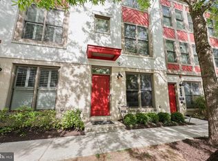 832 Snowden Hallowell Way, Alexandria, VA 22314