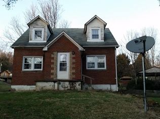 2406 Manown Rd, Monongahela, PA 15063