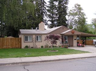 1026 1st St, Wenatchee, WA 98801