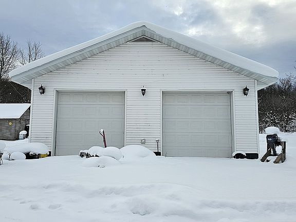 32'x48' Detached Garage