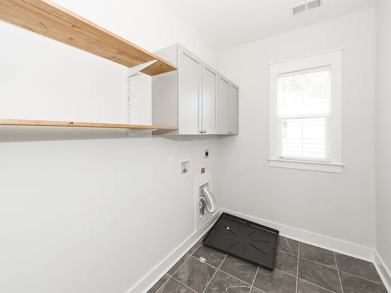1213 Captain Rivers Dr — Photo 34