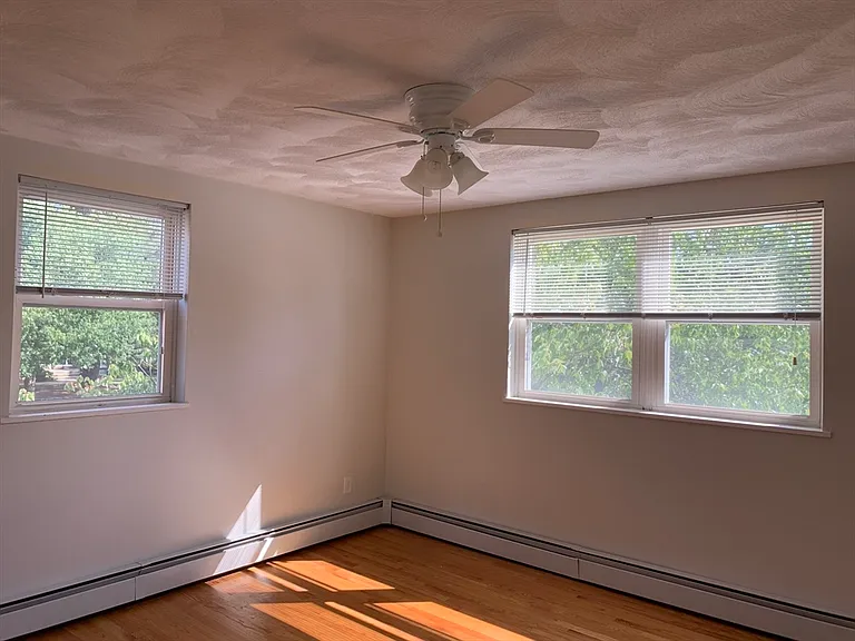 1105 Lexington St #9 — Photo 9