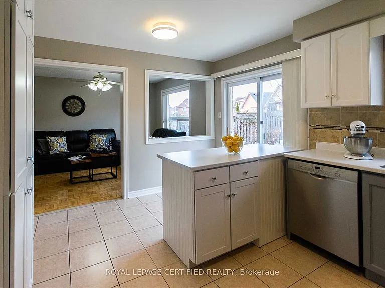 33 E Winners Cir — Photo 6