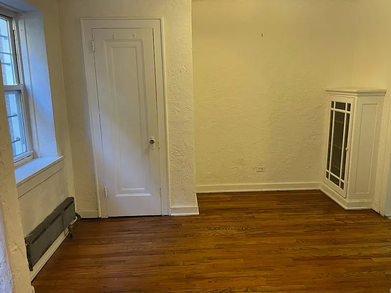 King Edward Annex Apartments — Photo 71