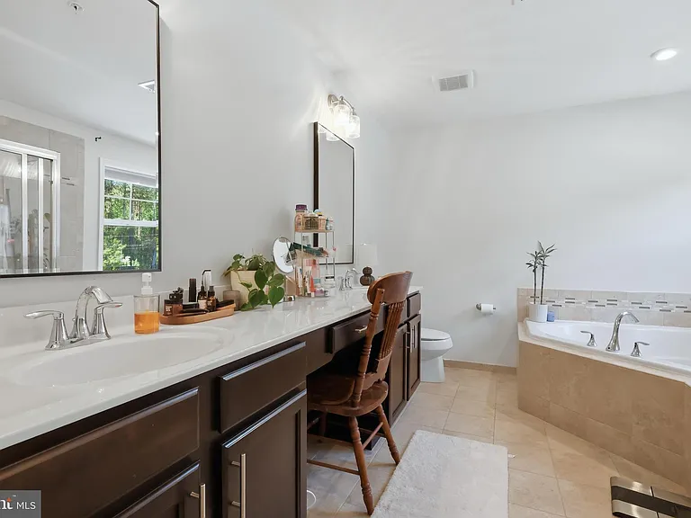 20724 Hilton Run Ct — Photo 23