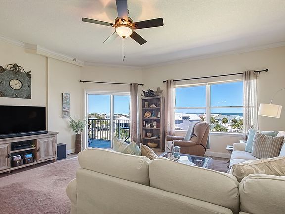 2nd image of 403 Tarpon Ave APT 323