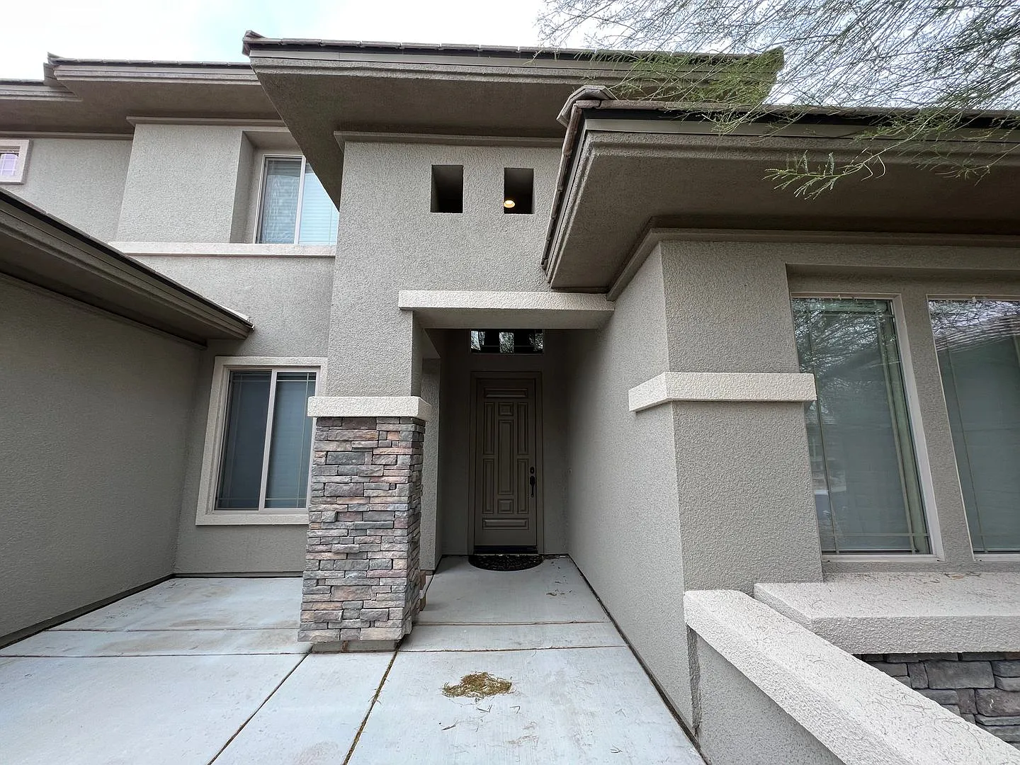 Coming Soon!! Gorgeous 4bd/4.5ba Two Story Home In Guard Gated Club Aliante! — Photo 2