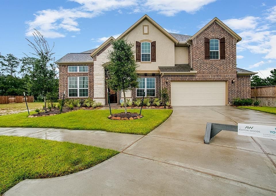 1st image of 13502 Sedgefield Creek Trce