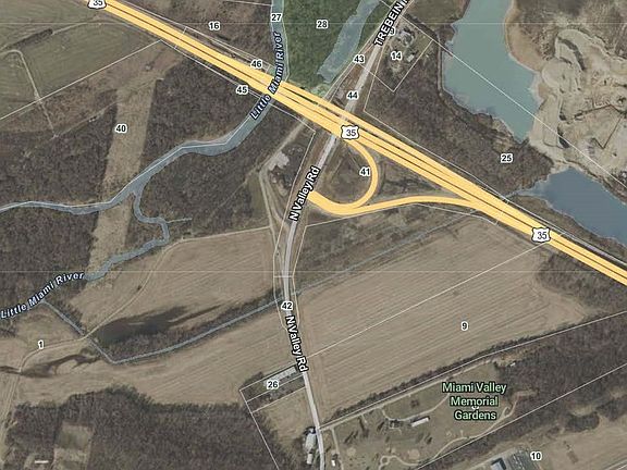 3rd image of 331 N Valley Rd