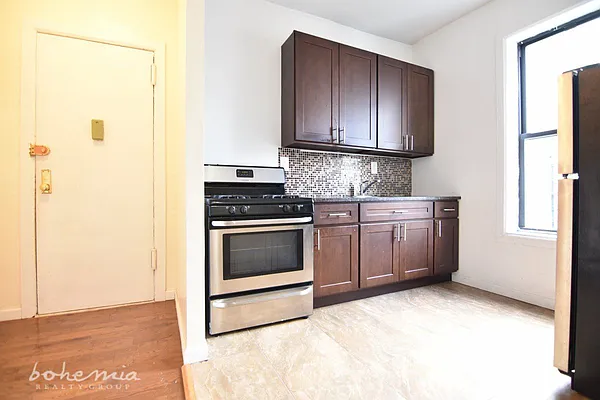 Rented by Bohemia Realty Group | media 5