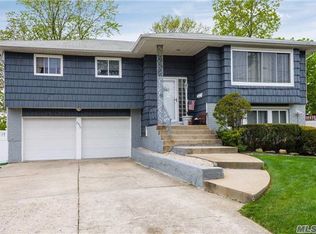 2958 Shore Rd, Bellmore, NY 11710