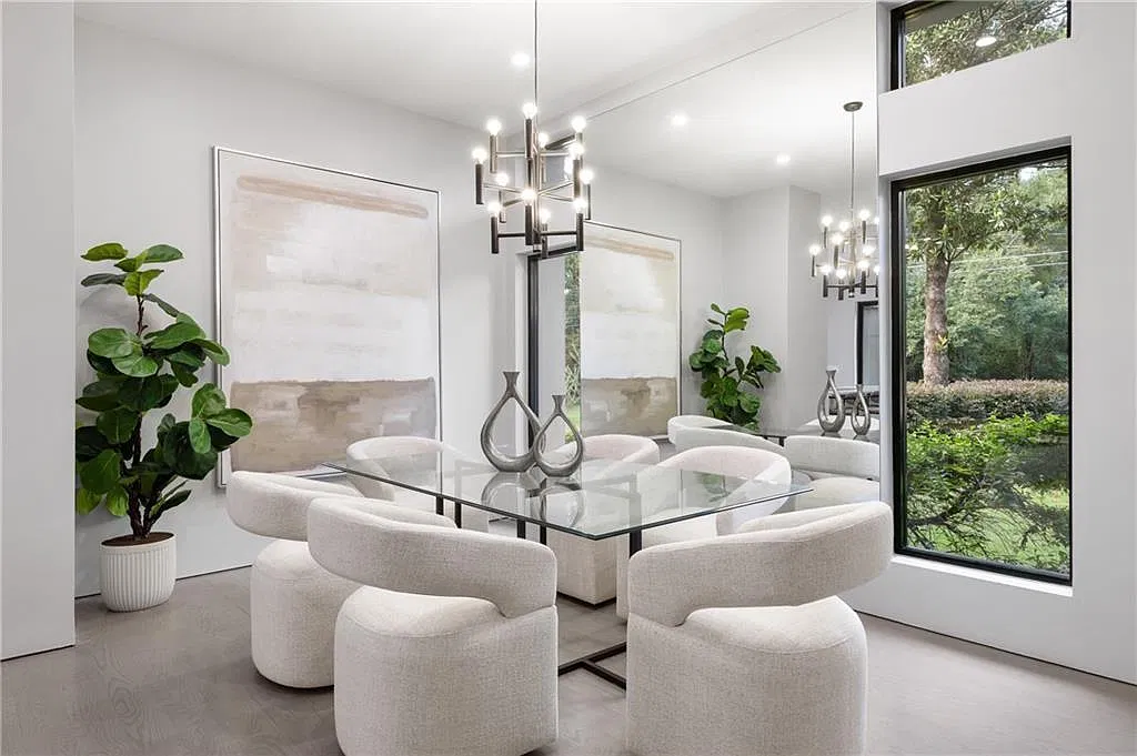 6 bed, 6.5 bath, 6400 sqft, $16,000 — Photo 4