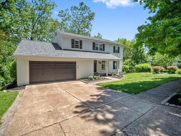 614 Oak Path Dr, Ballwin, MO 63011