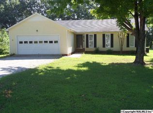 304 Mylo Cir, Harvest, AL 35749