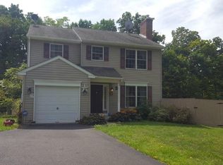 3253 Miller Rd, Pennsburg, PA 18073