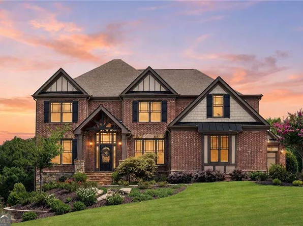 4526 Meadowland Way, Flowery Branch, GA 30542
