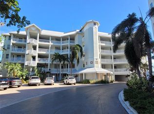 1280 Dolphin Bay Way APT 204, Sarasota, FL 34242