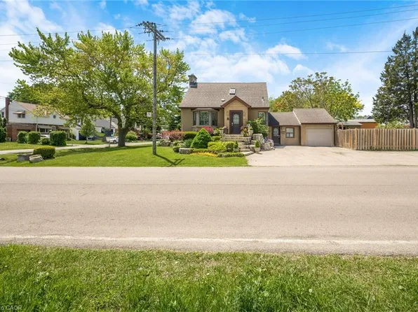 1 Galbraith Dr, Hamilton, ON L8G 1Z6