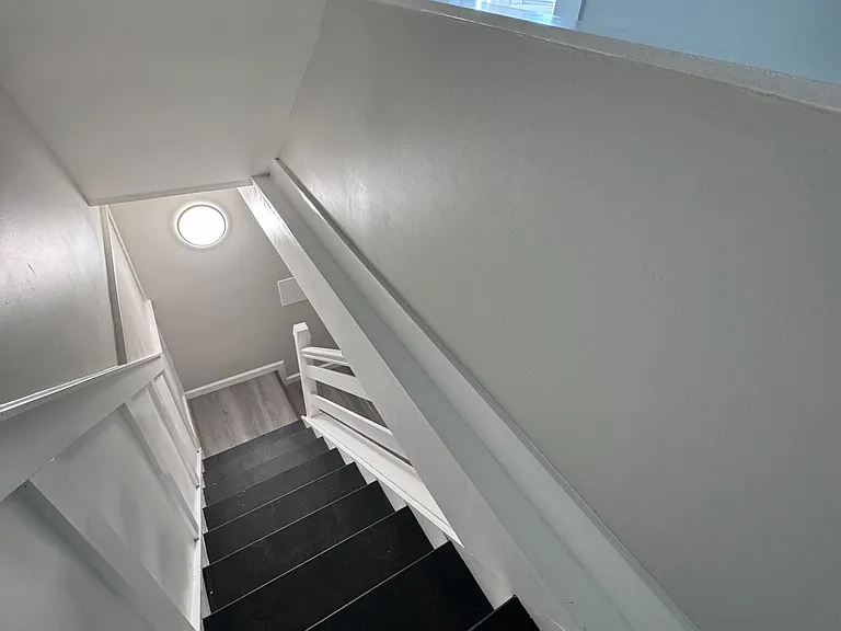 1520 Pembroke St — Photo 10