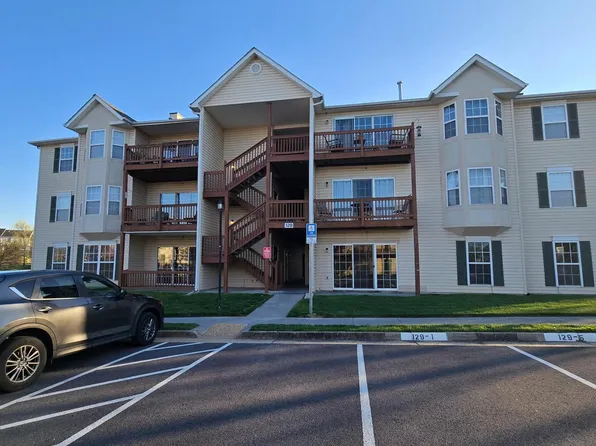 129 Brookland Ter APT 2, Winchester, VA 22602