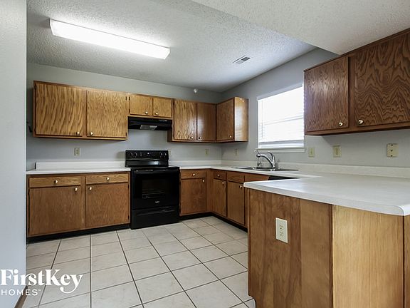 5th image of 7651 Dancy Dr