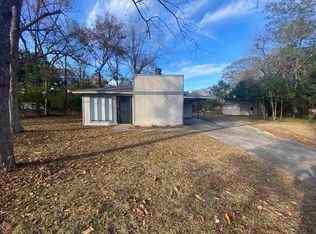 207 Oak Ridge Dr, Byron, GA 31008