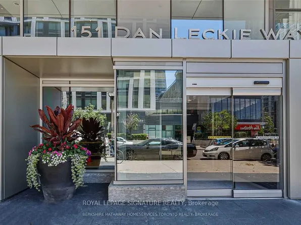 151 Dan Leckie Way #357, Toronto, ON M5V 4B2