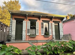 821 Pauline St, New Orleans, LA 70117