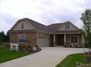 1245 Wynnridge Ave NE, North Canton, OH 44720