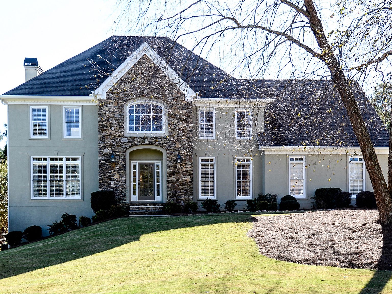 2025 Devereux Chase, Roswell, GA 30075 Zillow