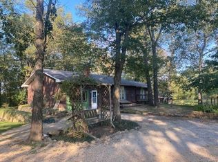 2302 King Rd, Mountain Grove, MO 65711