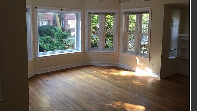1st image of 7813 S East End Ave #1ST