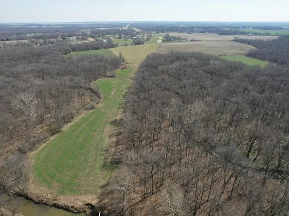 142 State Rd N #15, Martinsburg, MO 65264