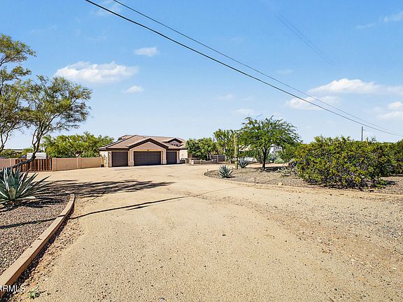 3rd image of 40406 N CENTRAL Avenue