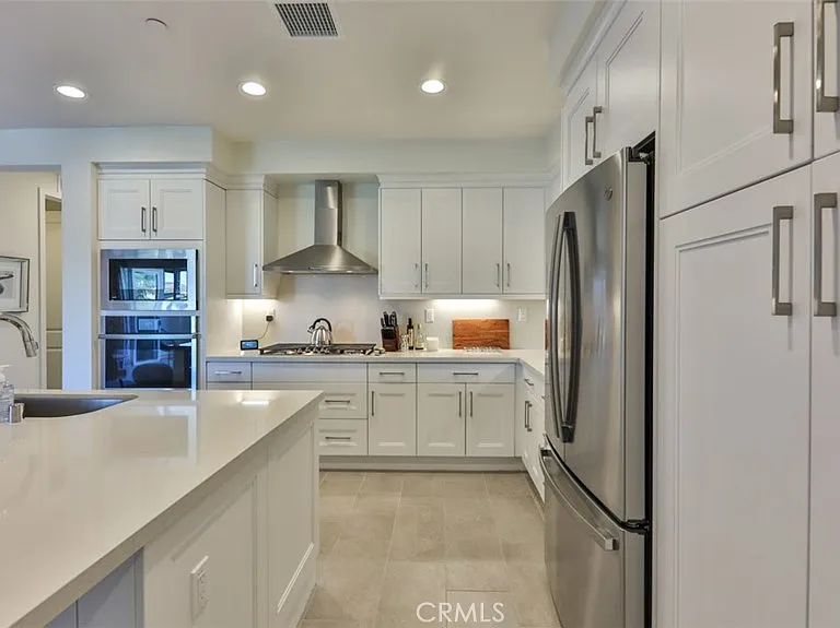 2869 Doheny Way — Photo 4