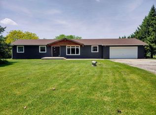 15724 Capron Rd, Capron, IL 61012