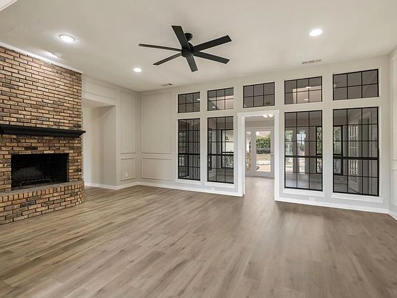 2nd image of 2315 Eagle Park Ln